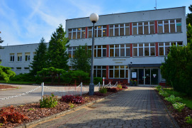 Sanatorium "Chemik" Wejście do sanatorium